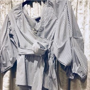 SALE! Striped puffy top from Express